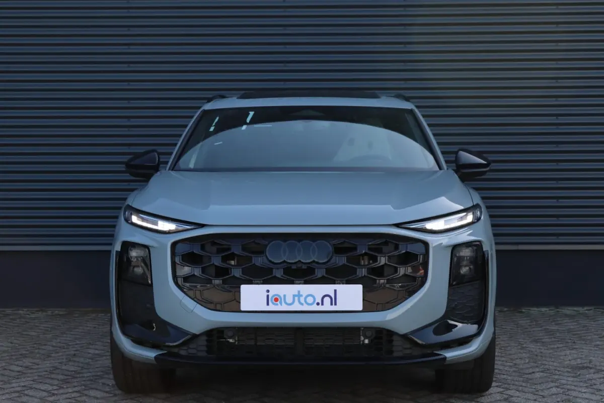 1.5 200kW 272pk e-hybrid S-Line Pano/Leder/Tech Plus/Matrix LED/Camera/Elek-klep/Keyless/2