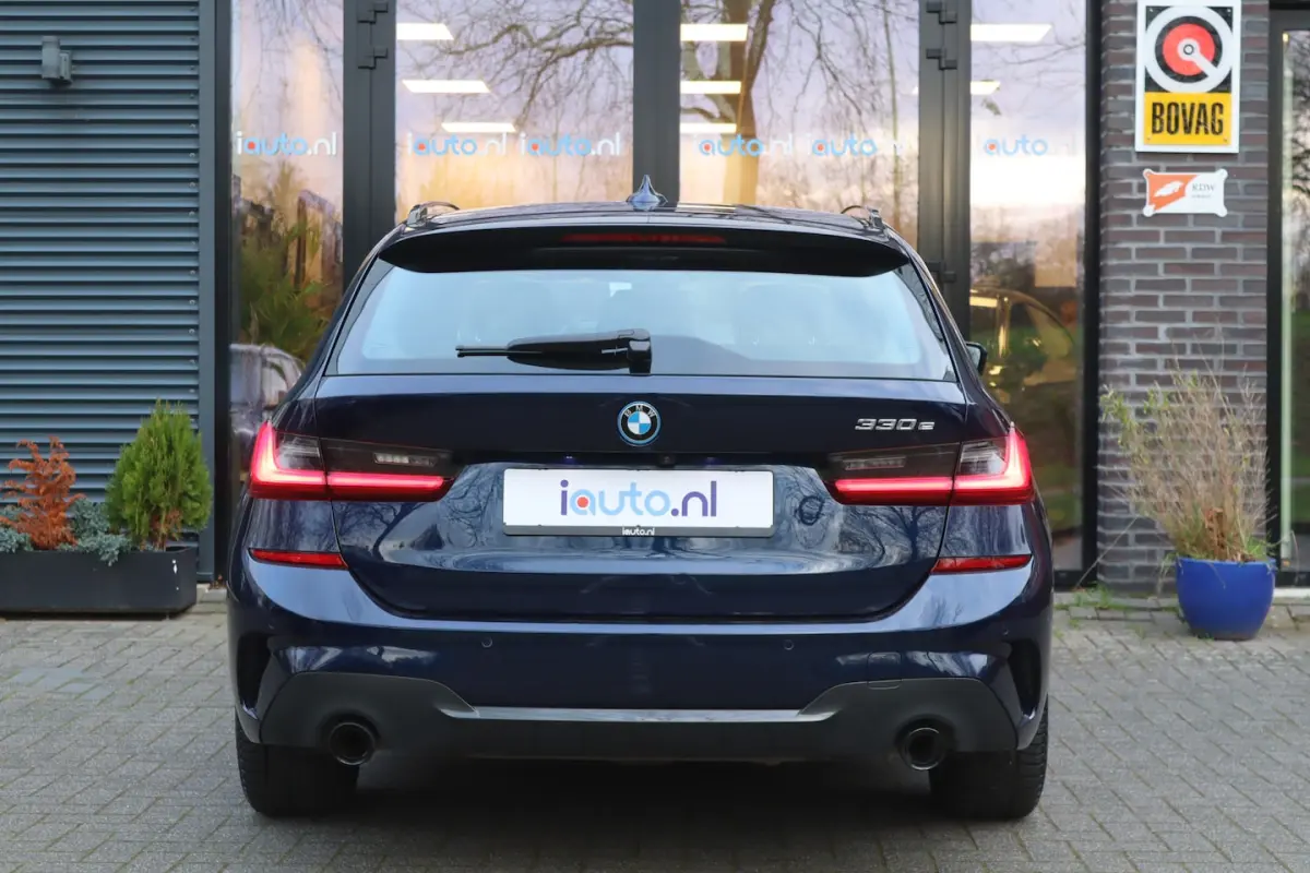 330e M-Sport Shadow Line Pano/Laser LED/Leder/360/Keyless/Headup/ACC/Dodehoek