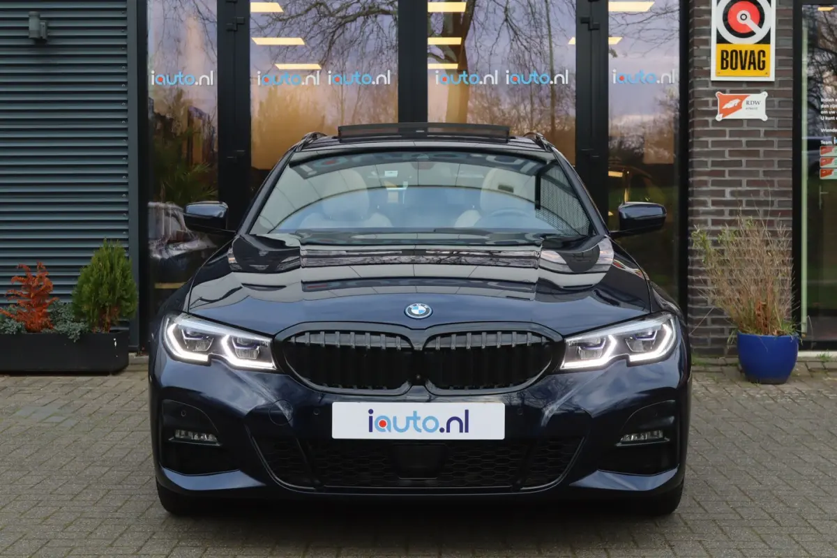 330e M-Sport Shadow Line Pano/Laser LED/Leder/360/Keyless/Headup/ACC/Dodehoek