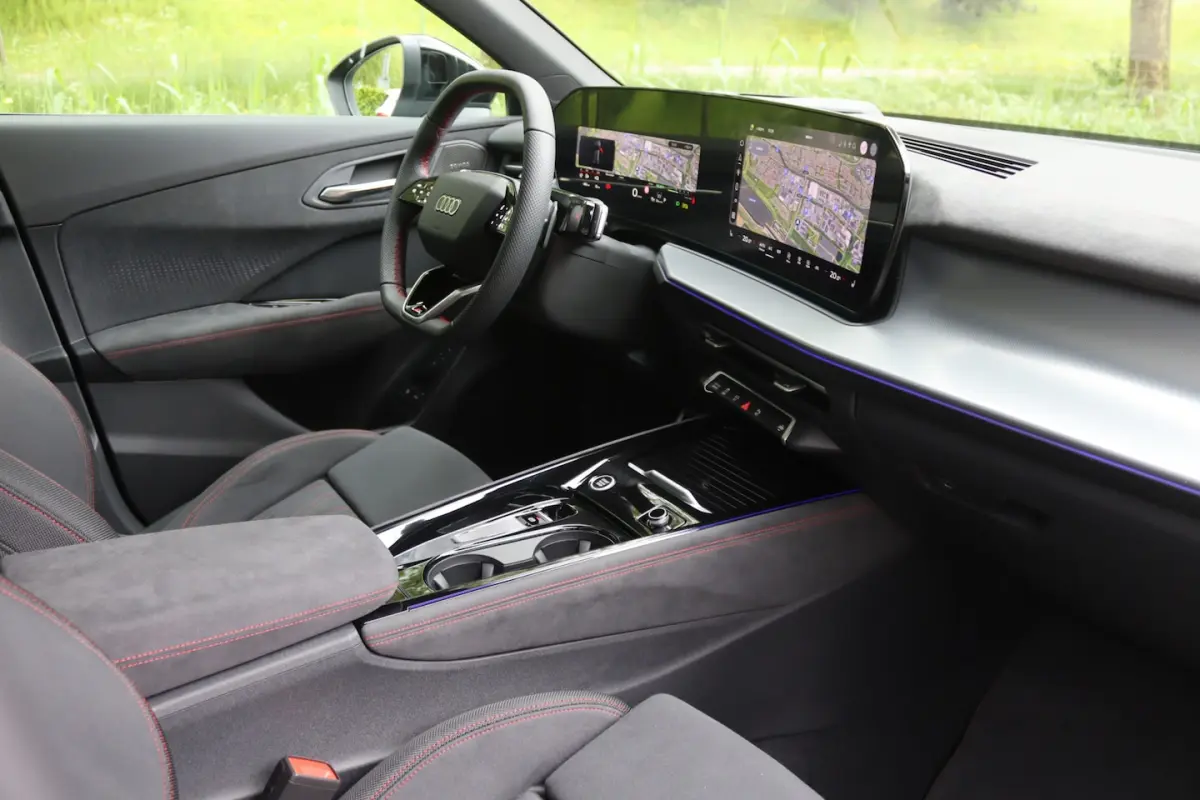 1.5 200kW e-hybrid S-Line Pano/Sonos/360/Tech Pro/Elek. stoelen+mem/Head-up/Keyless/20"/Tr