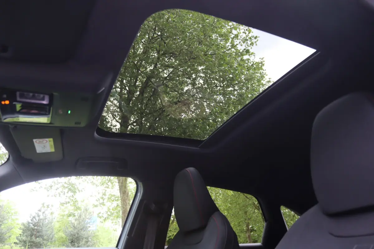 1.5 200kW e-hybrid S-Line Pano/Sonos/360/Tech Pro/Elek. stoelen+mem/Head-up/Keyless/20"/Tr