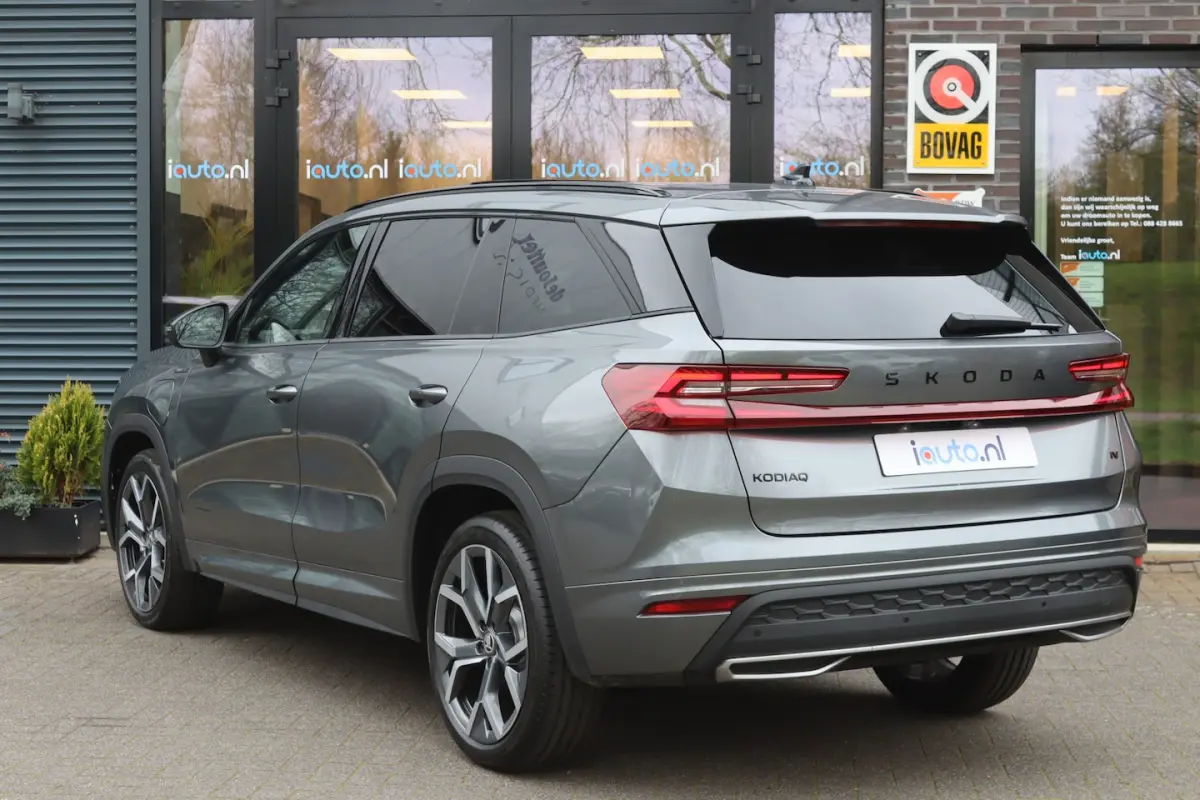 iV 1.5 TSI PHEV Sportline Pano/Matrix LED/ACC/Keyless/Camera/20"/Elek. stoel+mem/Trekhaak