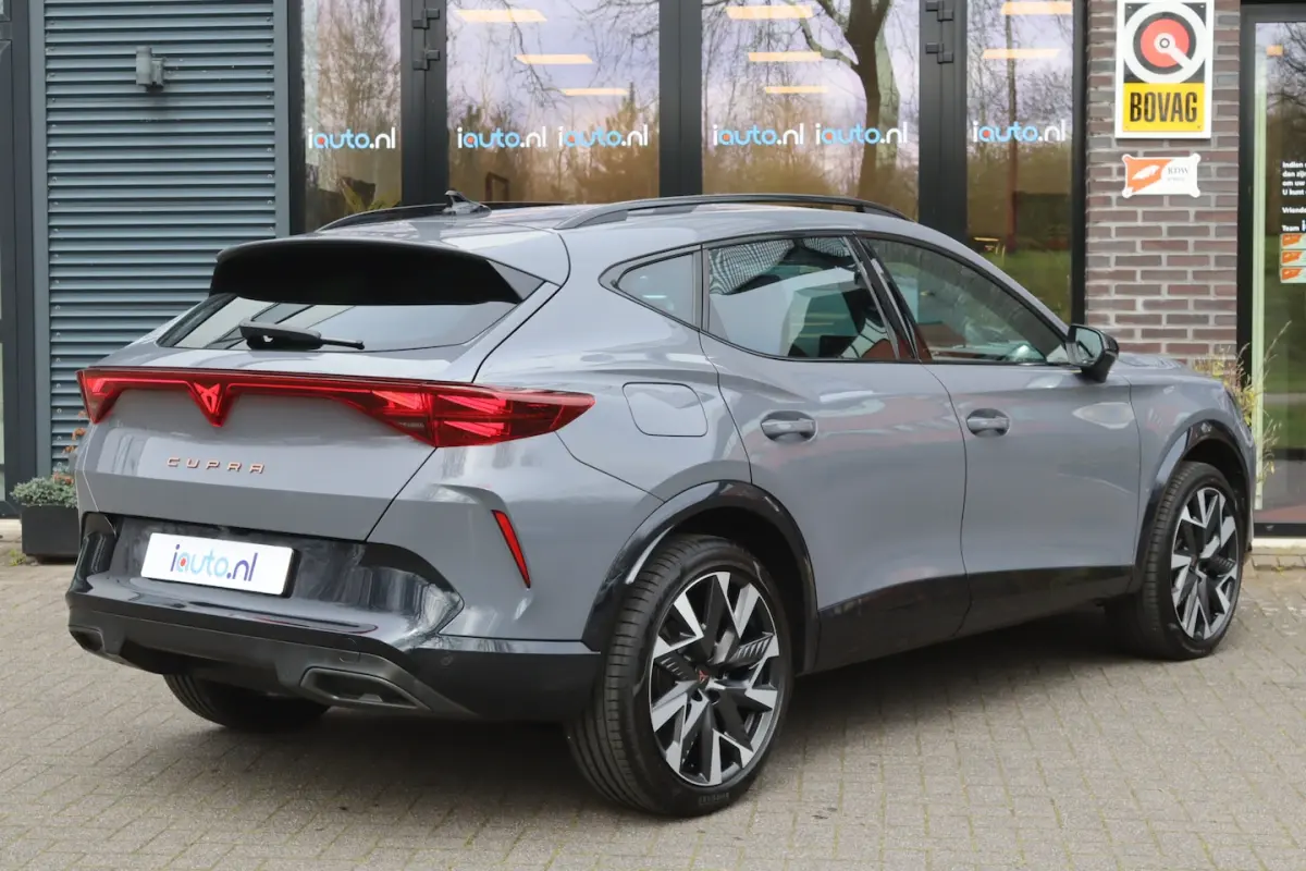 1.5 TSI 110kW DSG NIEUW MODEL Matrix LED/DCC/ACC/Camera/Keyless/Elek. klep/19"