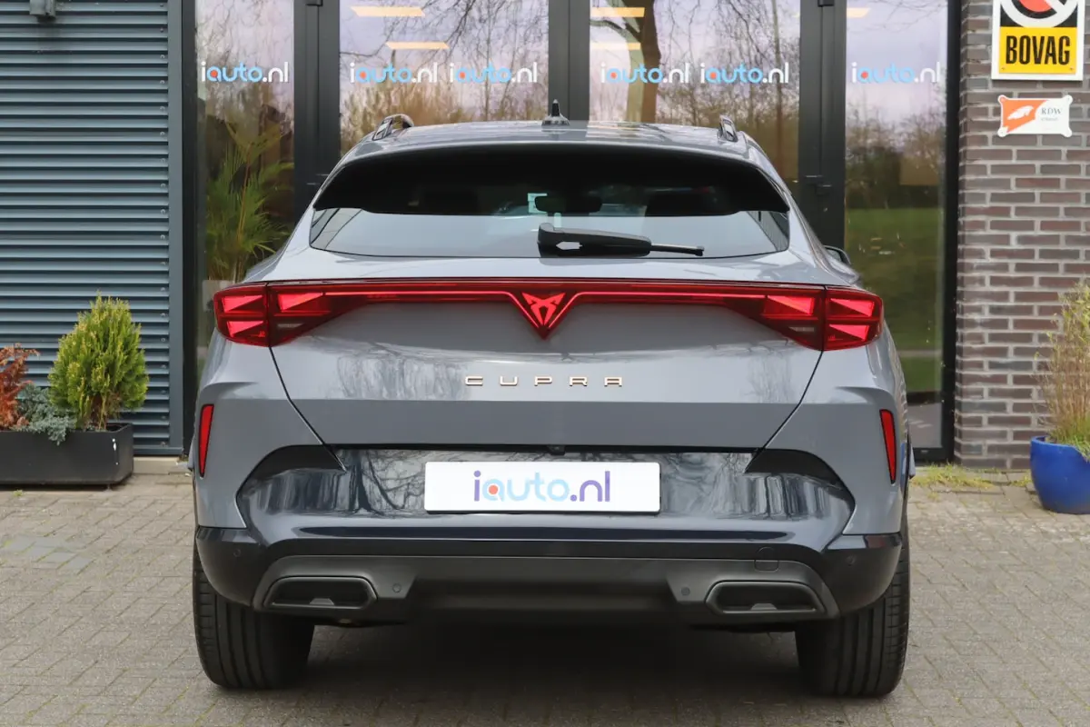1.5 TSI 110kW DSG NIEUW MODEL Matrix LED/DCC/ACC/Camera/Keyless/Elek. klep/19"