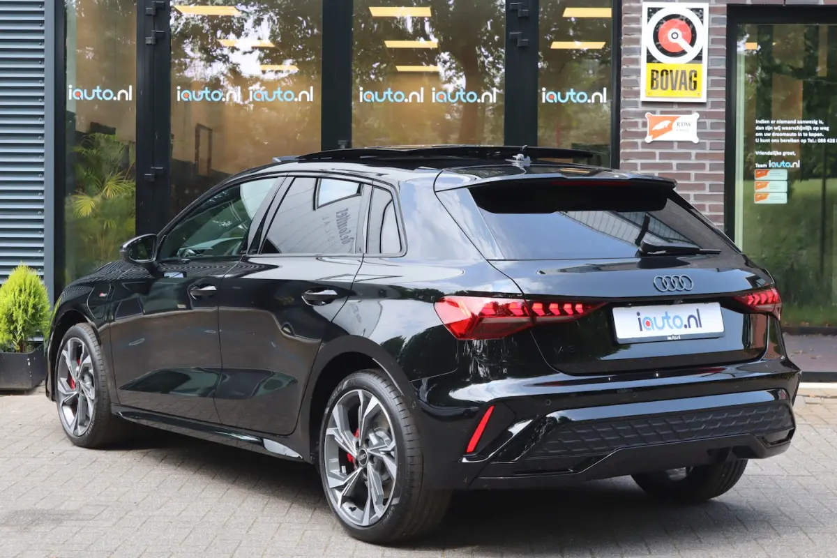 45 TFSI e 272pk S edition Competition Pano/MatrixLED/Navi+/Keyless/Camera/Head-up/Sonos/AC