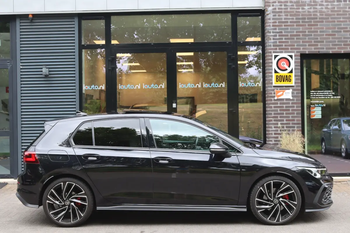 2.0 TDI 147kW/200PK GTD Pano/Leder/IQ.Light/HK/Camera/Headup/Elek. stoel/DCC/19"/Trekhaak
