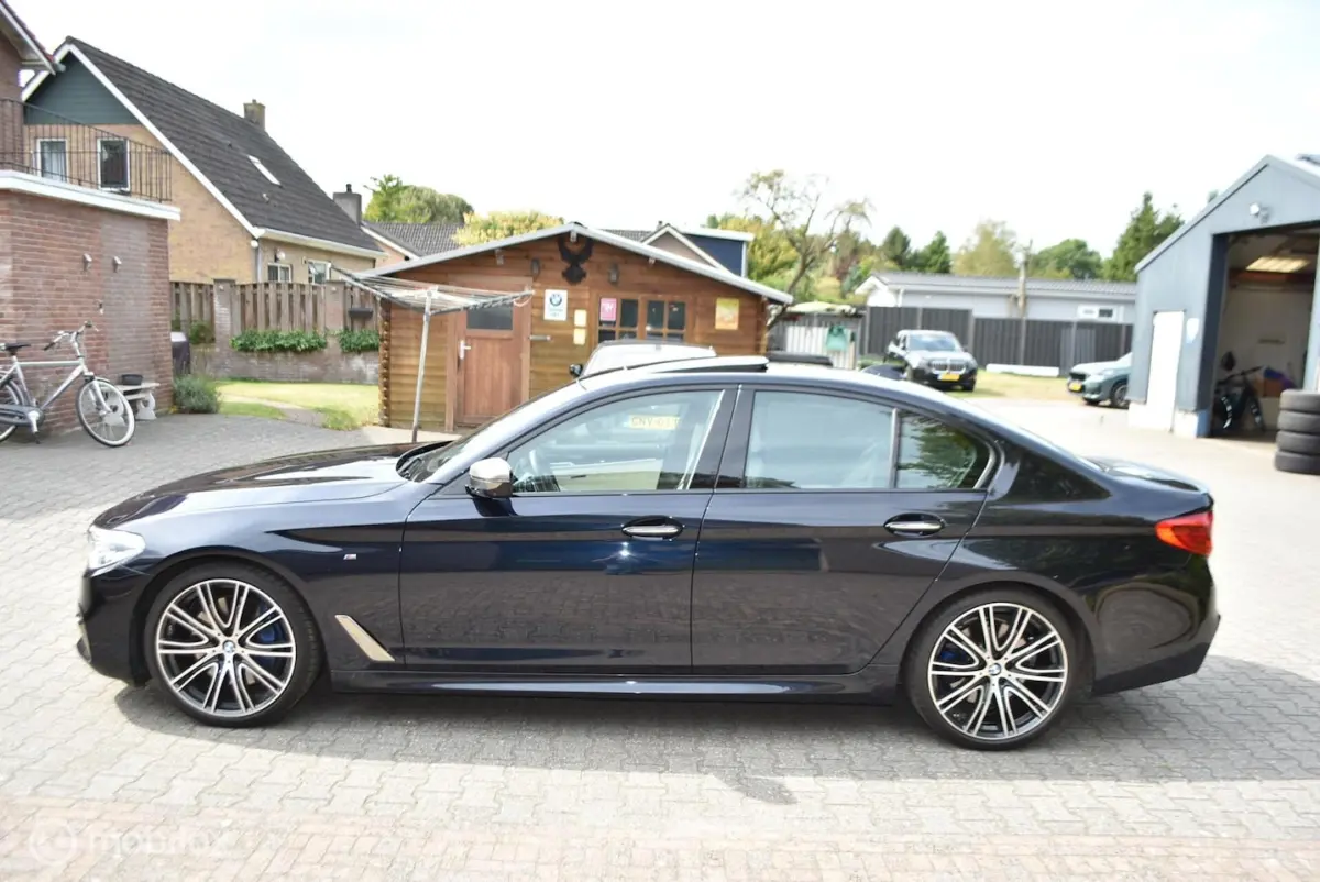 M550i X Drive aut Kantelende zuiger M550I X Drive aut Kantelende zuiger auto loopt normaal