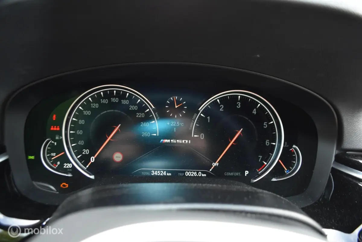 M550i X Drive aut Kantelende zuiger M550I X Drive aut Kantelende zuiger auto loopt normaal