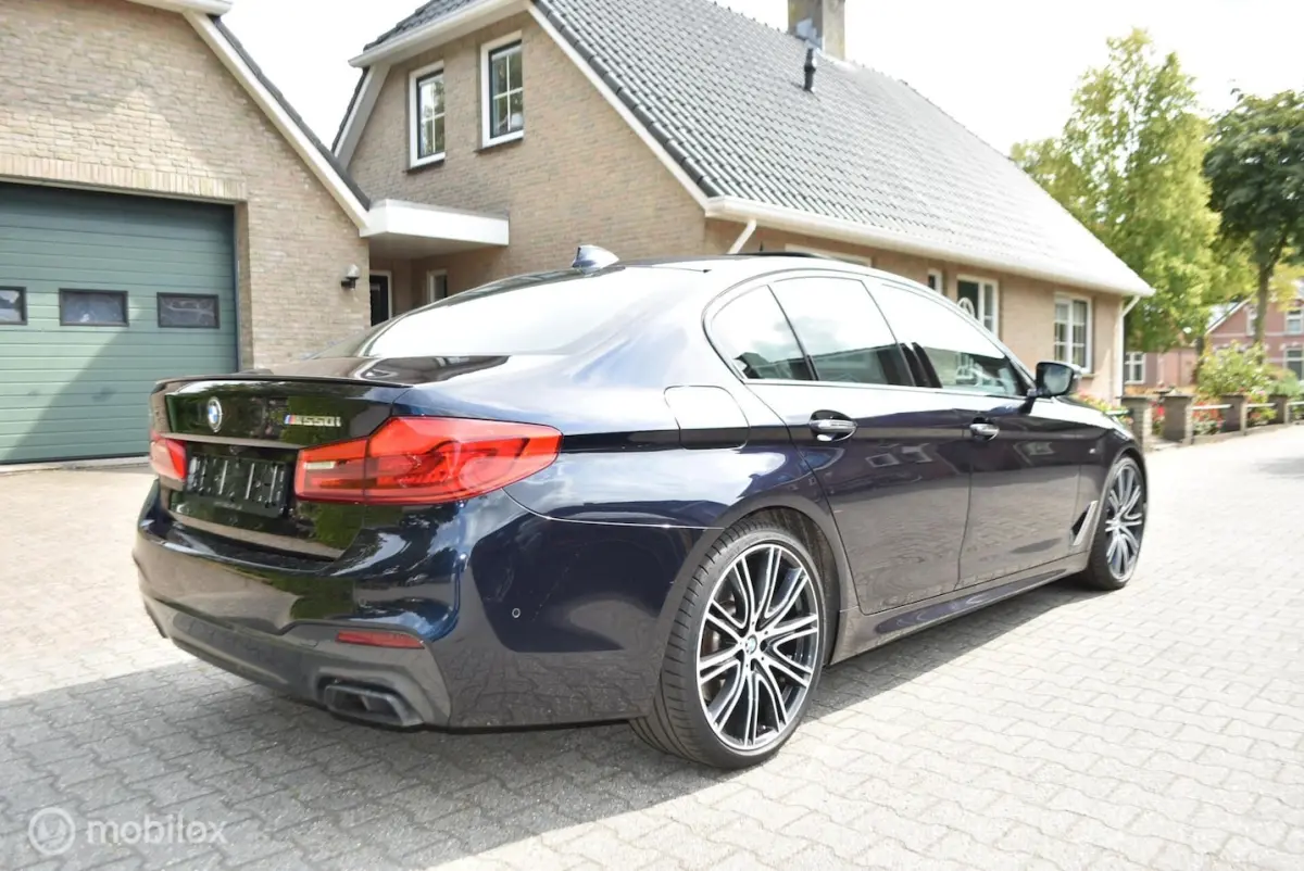 M550i X Drive aut Kantelende zuiger M550I X Drive aut Kantelende zuiger auto loopt normaal