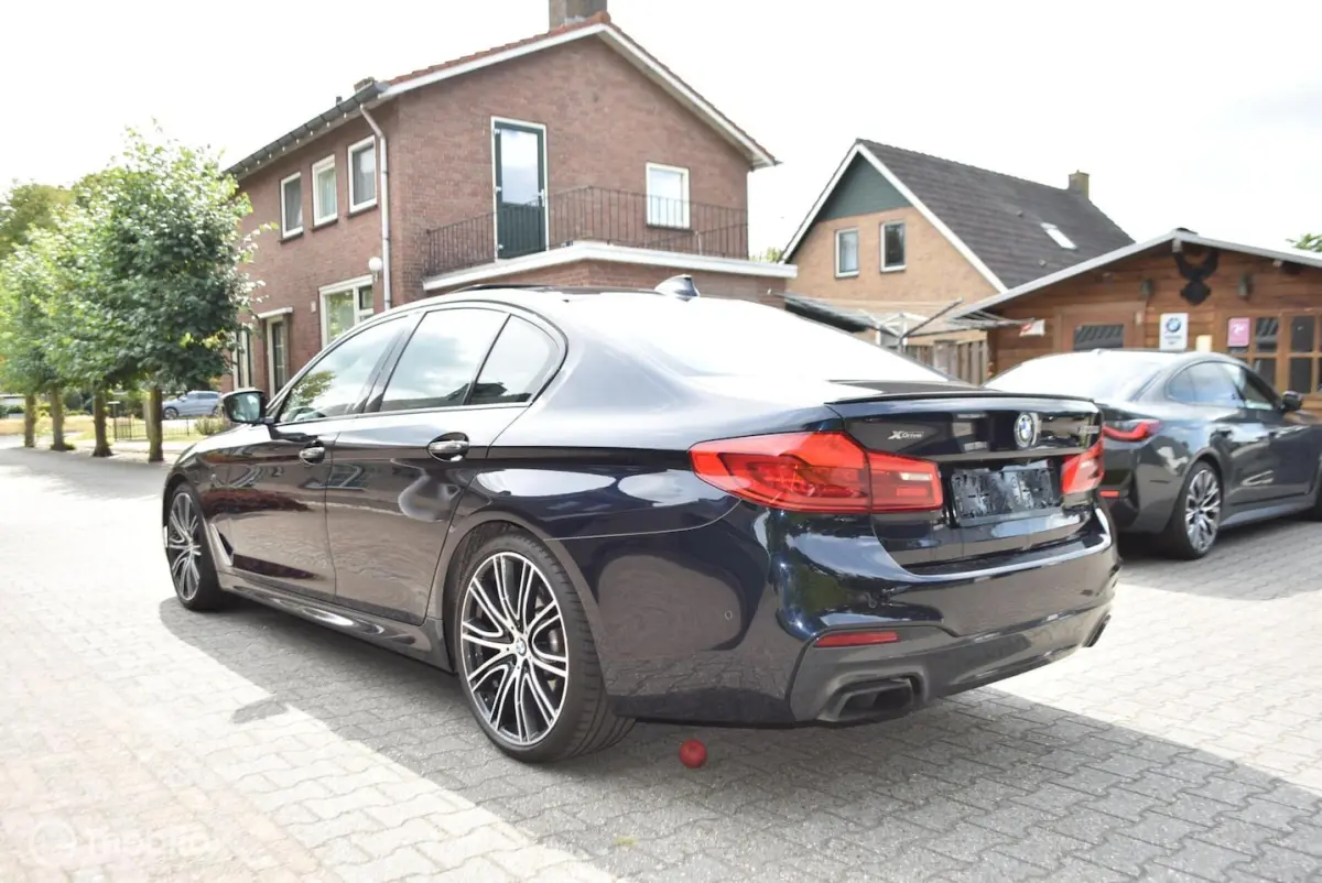 M550i X Drive aut Kantelende zuiger M550I X Drive aut Kantelende zuiger auto loopt normaal