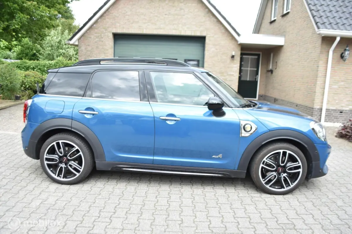 Cooper SE Hybrid Aut JCW Uitvoering Aut omaat