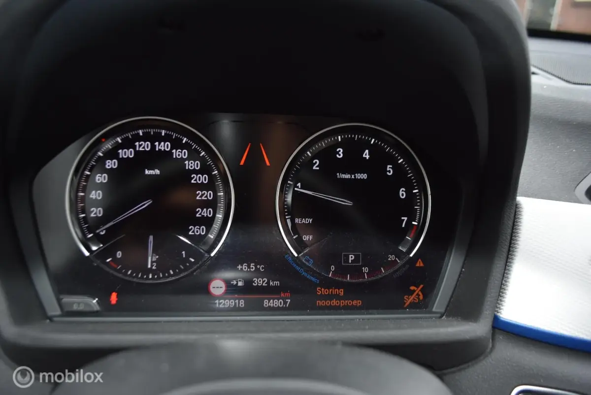 sDrive18i aut High Exe M Sport voll