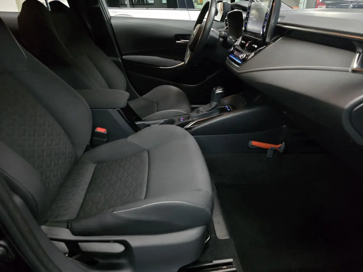 1.8 Hybrid Active CAMERA LED NAP NL AUTO