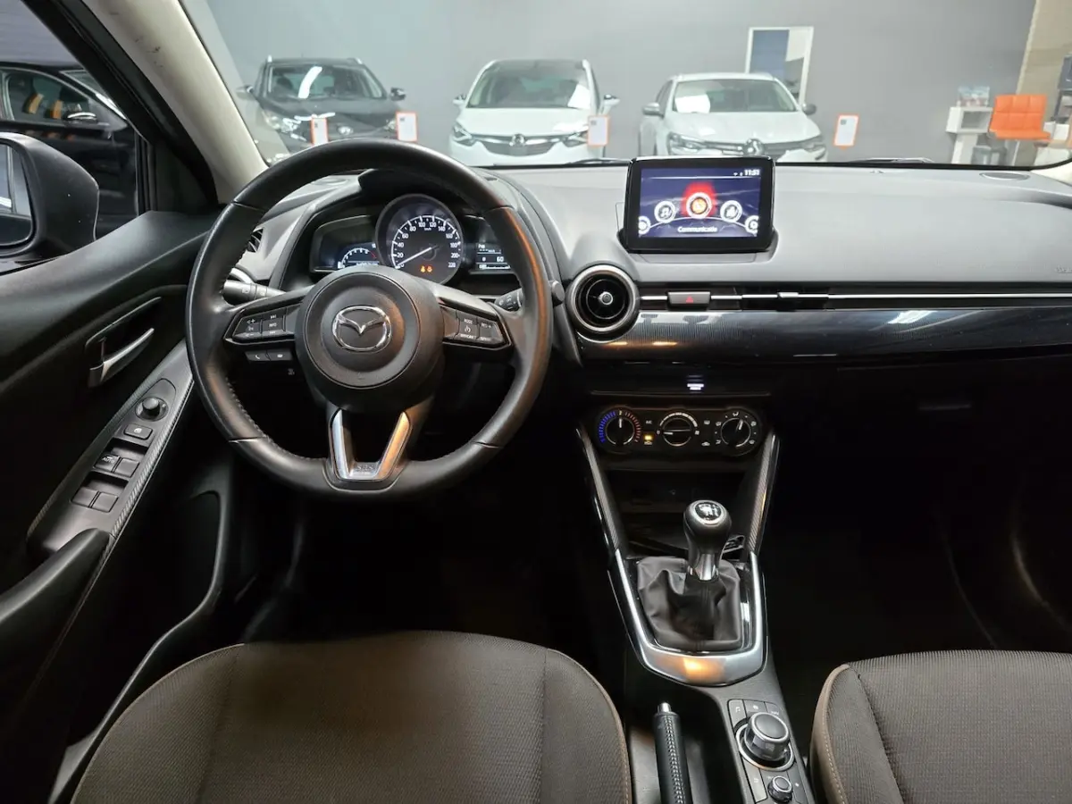 2 1.5 Skyactiv-G LED KEYLESS NAVI NAP NL AUTO