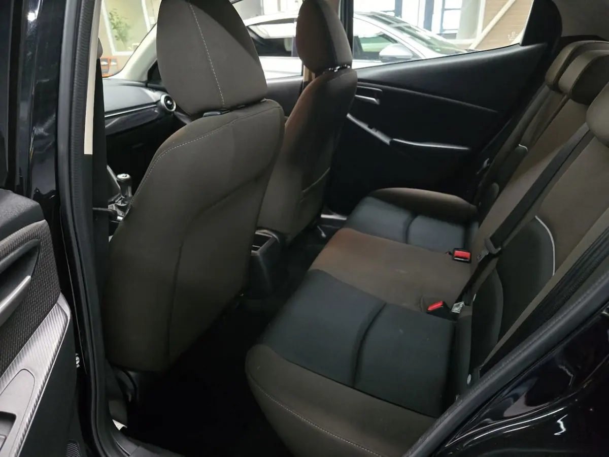2 1.5 Skyactiv-G LED KEYLESS NAVI NAP NL AUTO