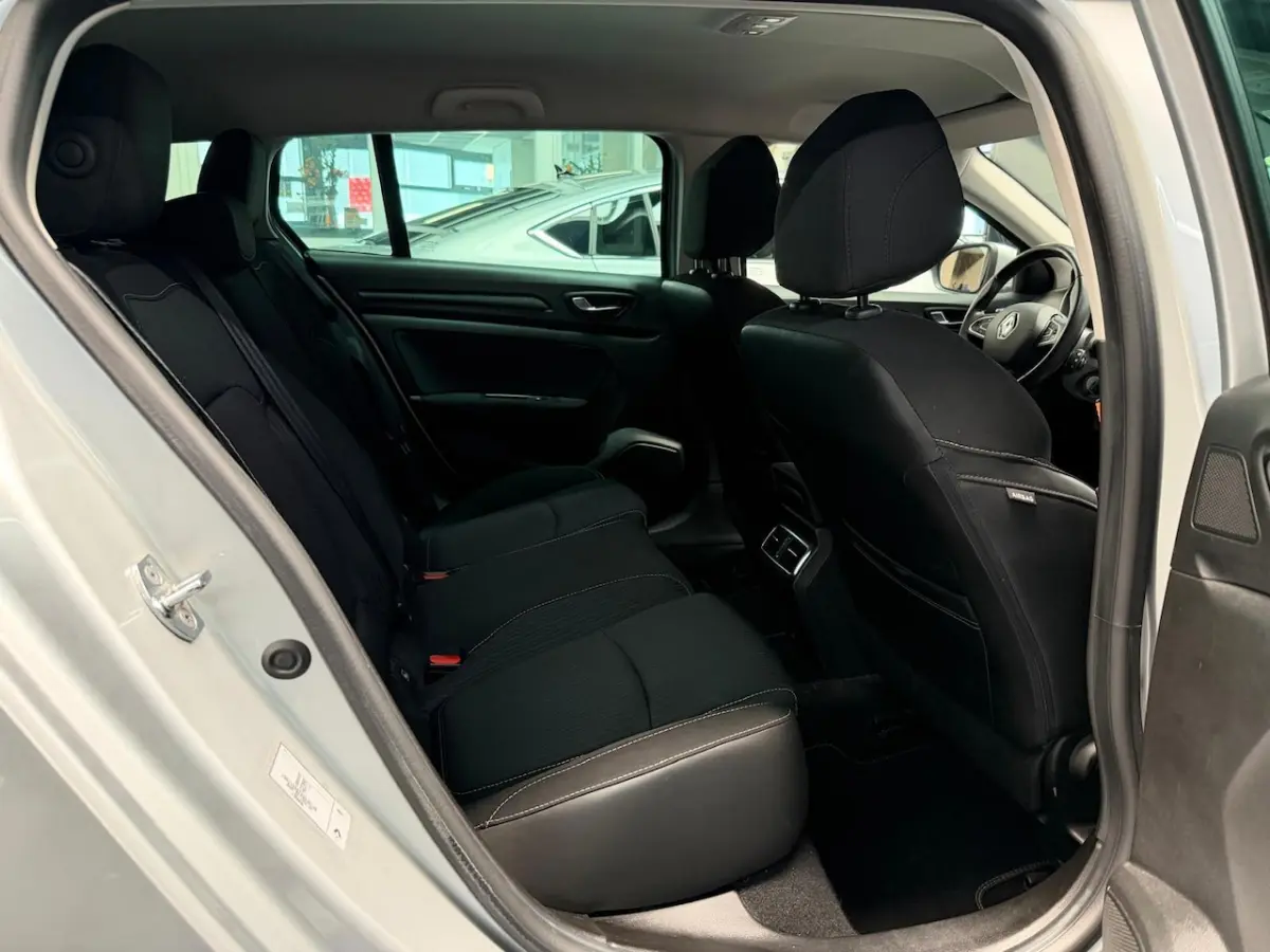 1.5 dCi Eco2 Zen NAVI CRUISE TREKHAAK NAP NL AUTO
