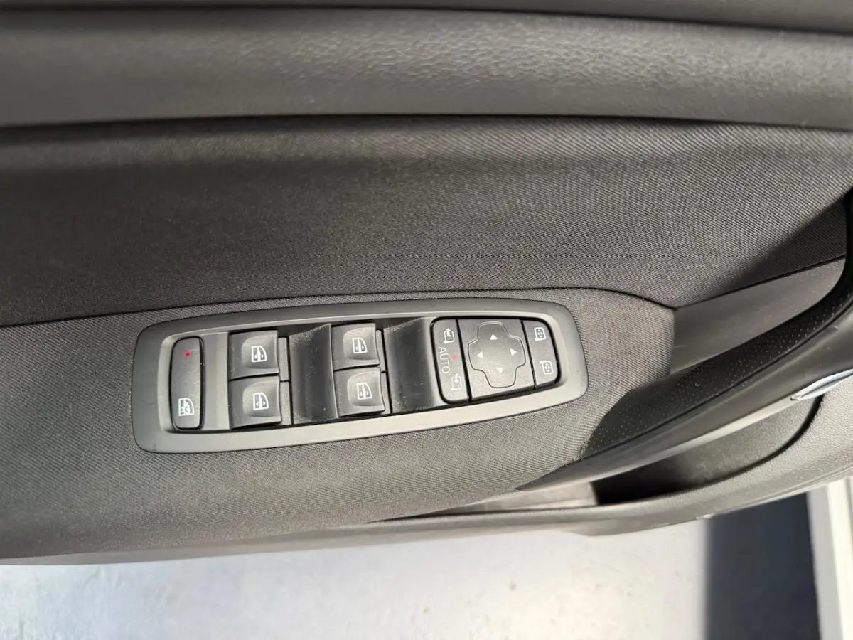 1.5 dCi Eco2 Zen NAVI CRUISE TREKHAAK NAP NL AUTO