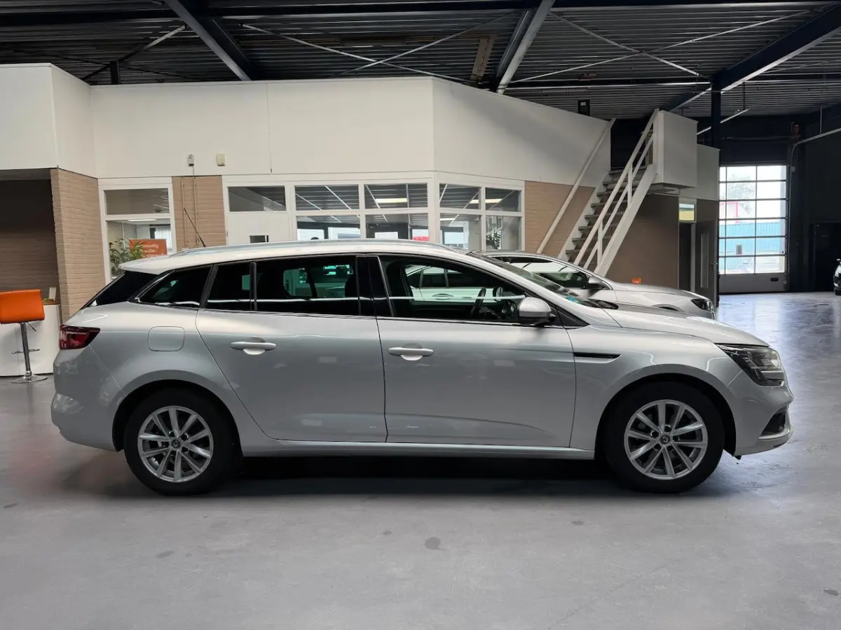 1.5 dCi Eco2 Zen NAVI CRUISE TREKHAAK NAP NL AUTO