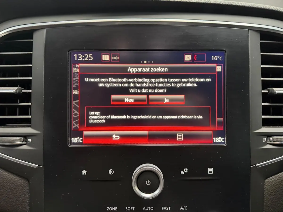 1.5 dCi Eco2 Zen NAVI CRUISE TREKHAAK NAP NL AUTO