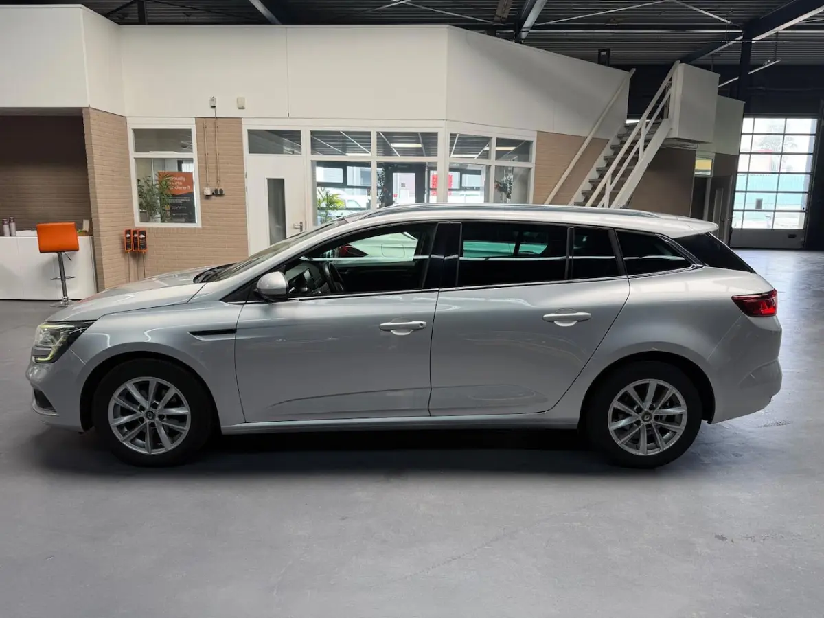 1.5 dCi Eco2 Zen NAVI CRUISE TREKHAAK NAP NL AUTO