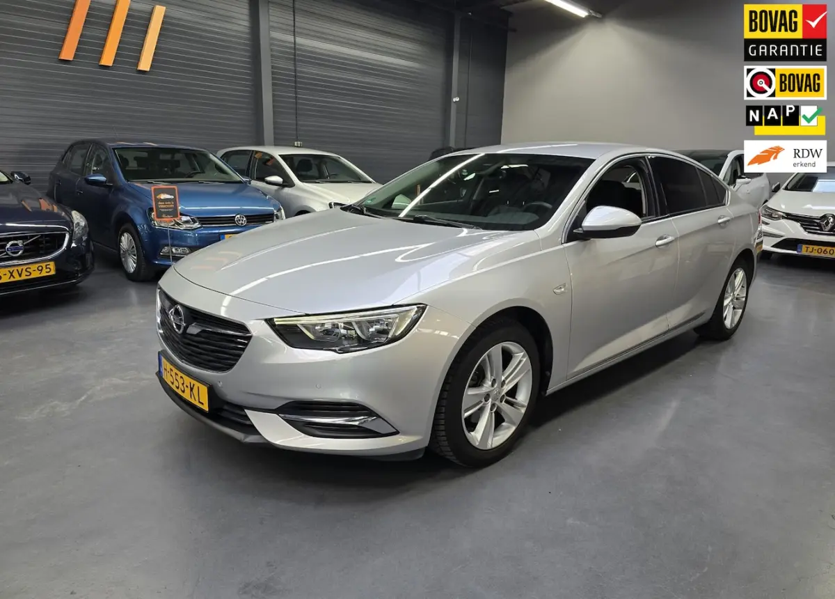 Opel Insignia Grand Sport 2020 Benzine Automatisch leasen