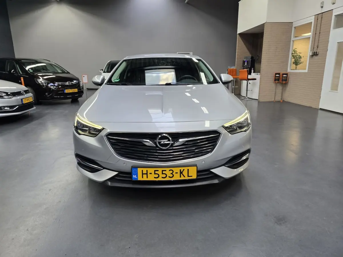 1.5 Turbo Business Executive LEDER CAMERA CARPLAY ACC NAP NL AUTO