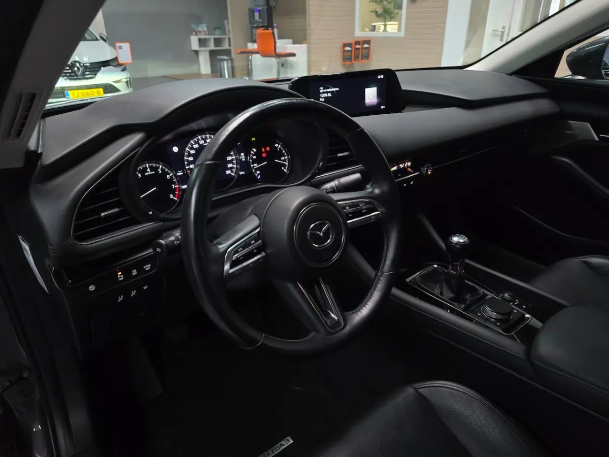 3 2.0 e-SkyActiv-X M Hybrid 180 Luxury LEDER LED HEADUP CARPLAY