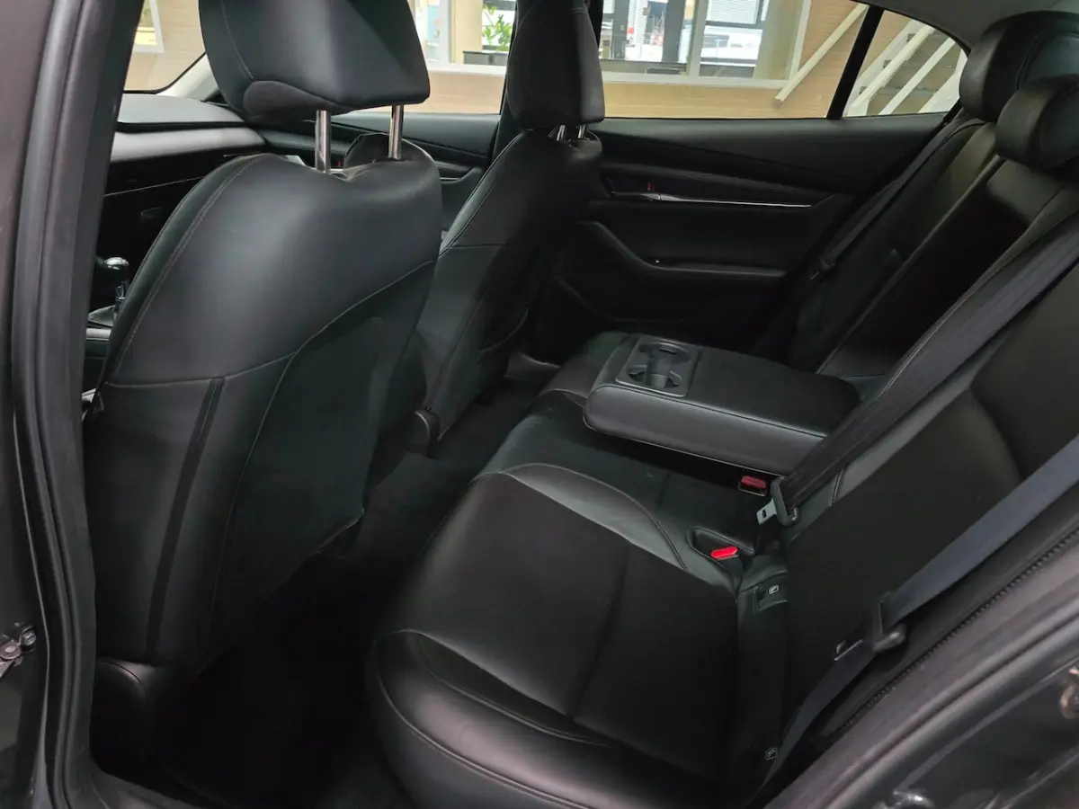 3 2.0 e-SkyActiv-X M Hybrid 180 Luxury LEDER LED HEADUP CARPLAY