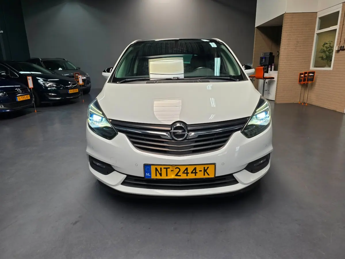 1.4 Turbo Business Executive LEDER PANO STOEL STUUR VERWARMING LED