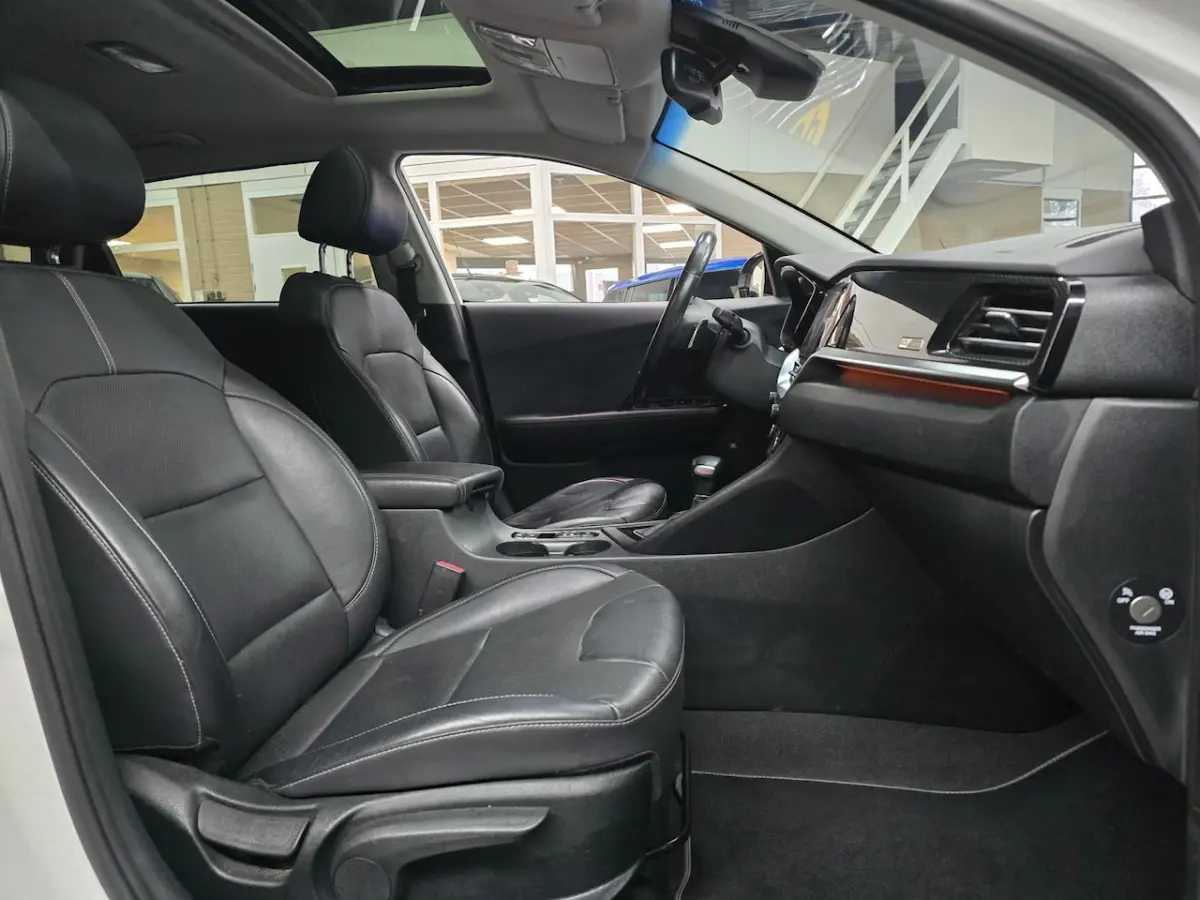 1.6 GDi Hybrid ExecutiveLine LEDER OPEN DAK LED STOELVERWARMING & VERKOELING NAP NL AUTO