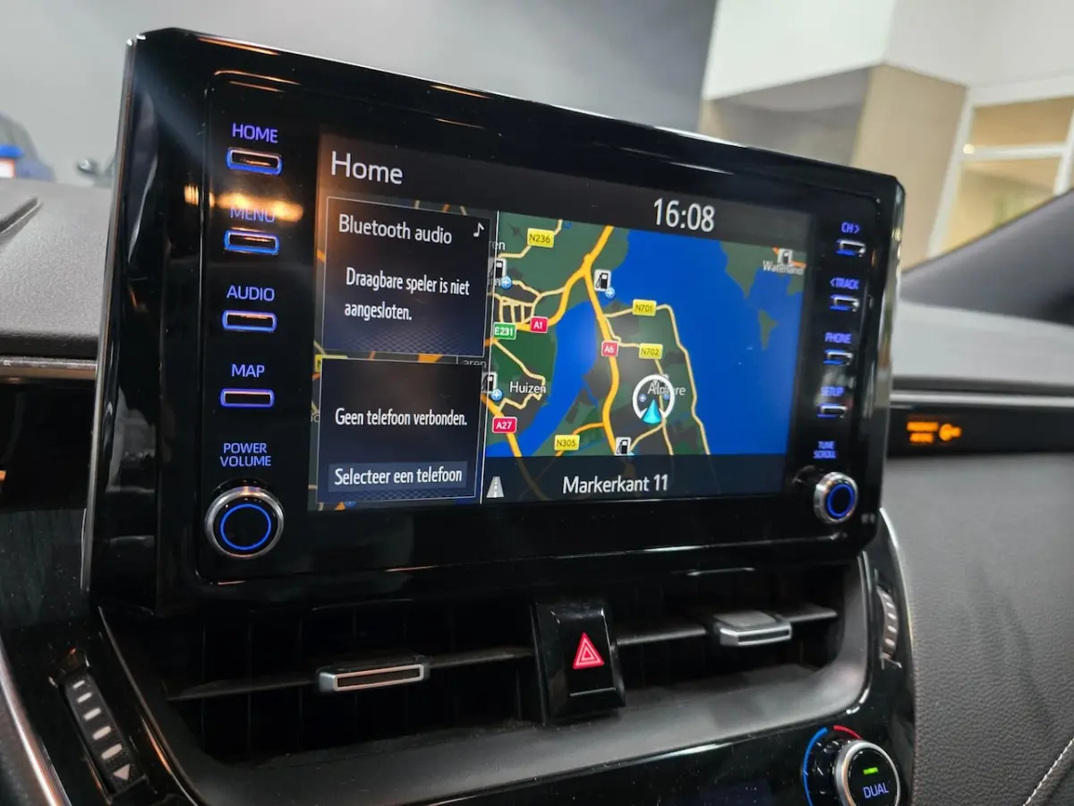 1.8 Hybrid Business Plus CAMERA LED DEALER ONDERHOUDEN