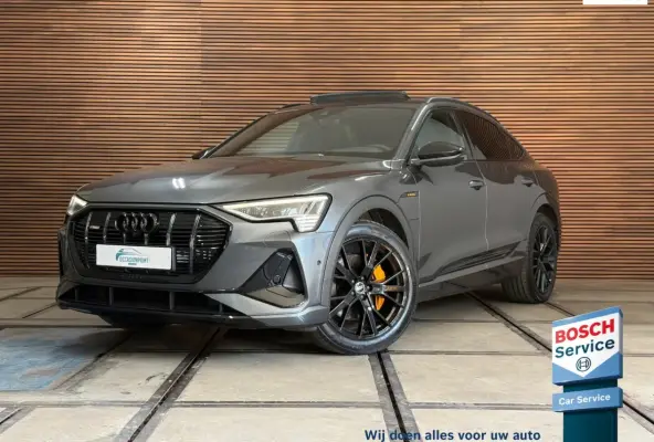 55 quattro S Black Ed. | 95 kWh | 407pk| Matrix LED | B&O | Pano | 360Â° camera | Memory|Tr