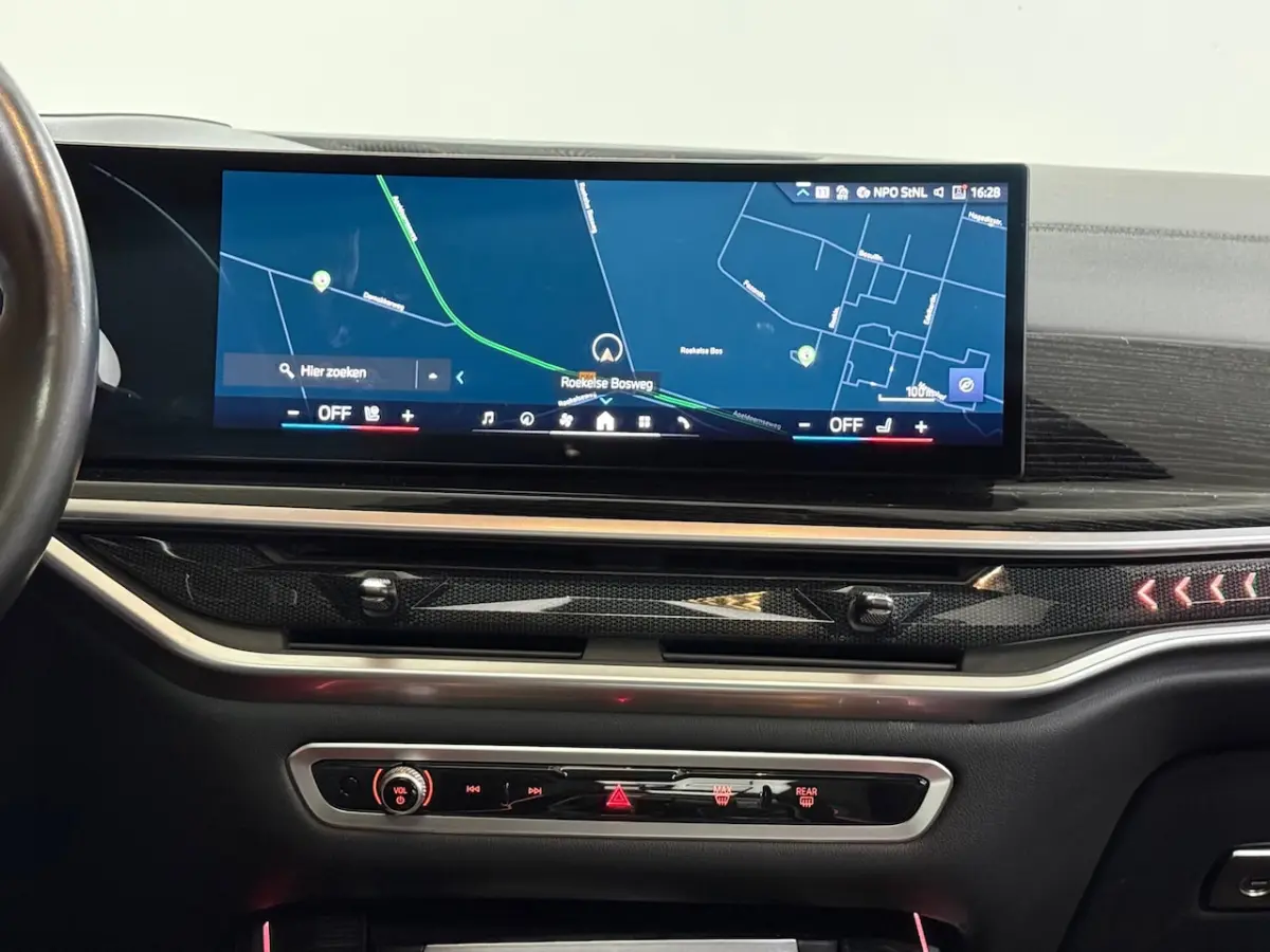 XDrive50e M-Sport | Pano | Sky Lounge | Innovatie-pakket | Harman/Kardon | Driving Assista
