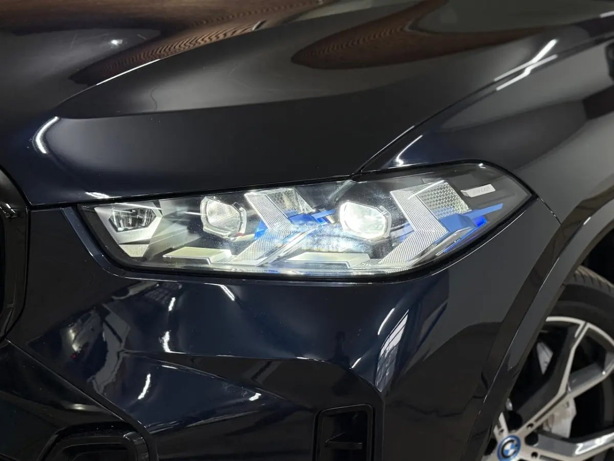 XDrive50e M-Sport | Pano | Sky Lounge | Innovatie-pakket | Harman/Kardon | Driving Assista