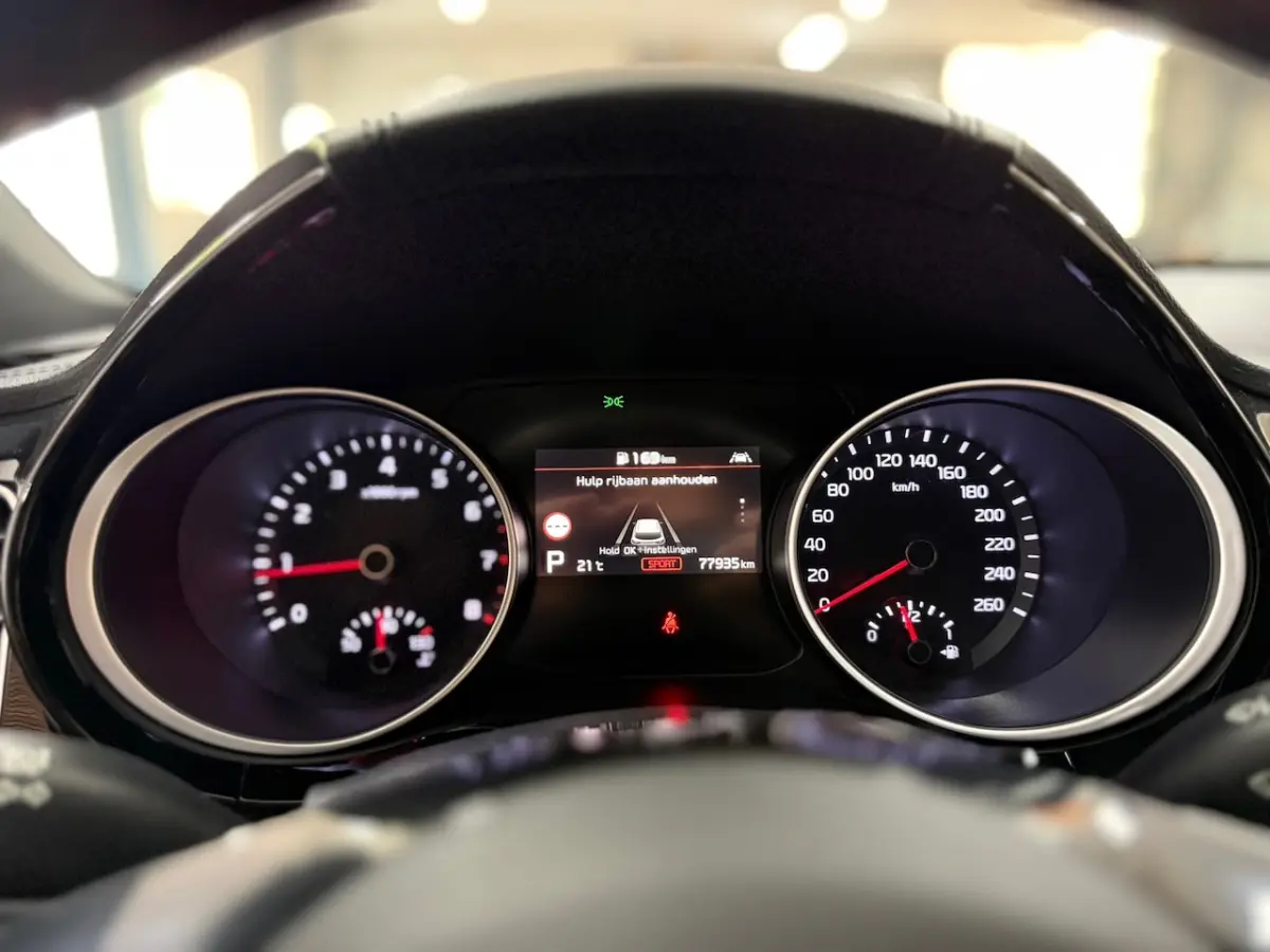 Ceed 1.6 T-GDi GT | 204 PK | Alcantara | JBL | Camera | Stoelverwarming | Stuur verwarming