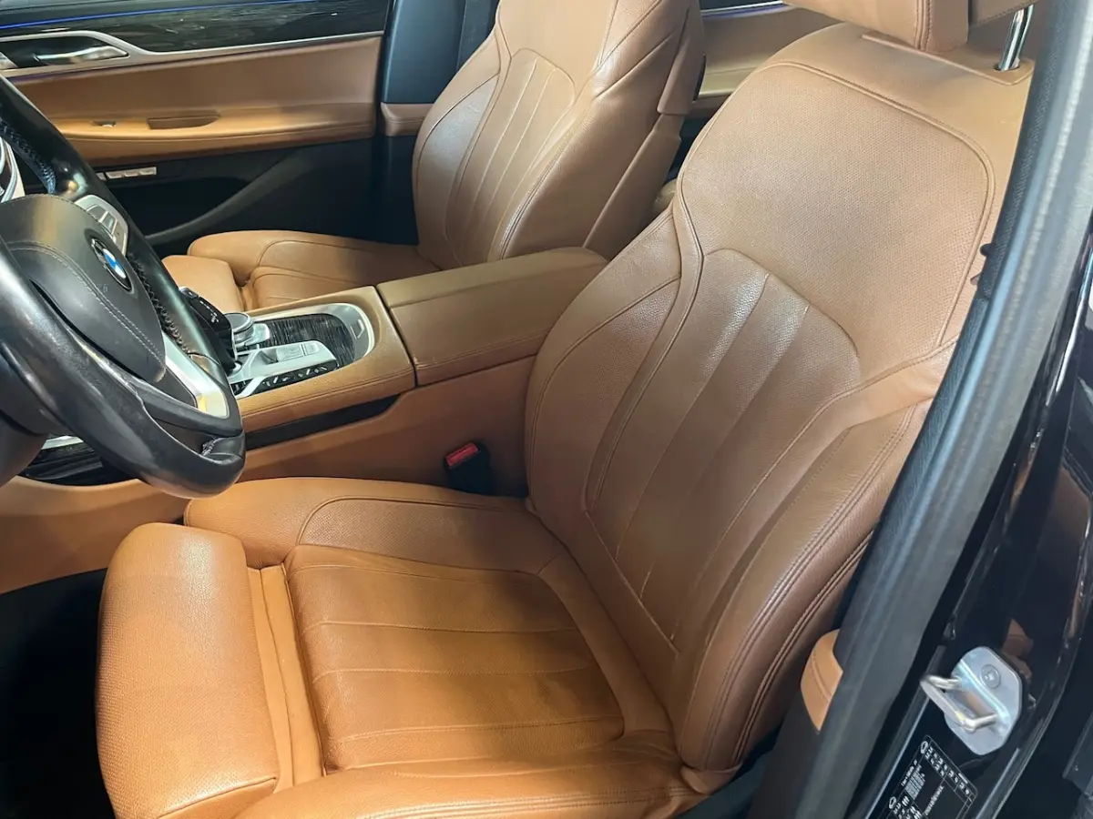 740e iPerformance High Executive L Voll optie NL auto