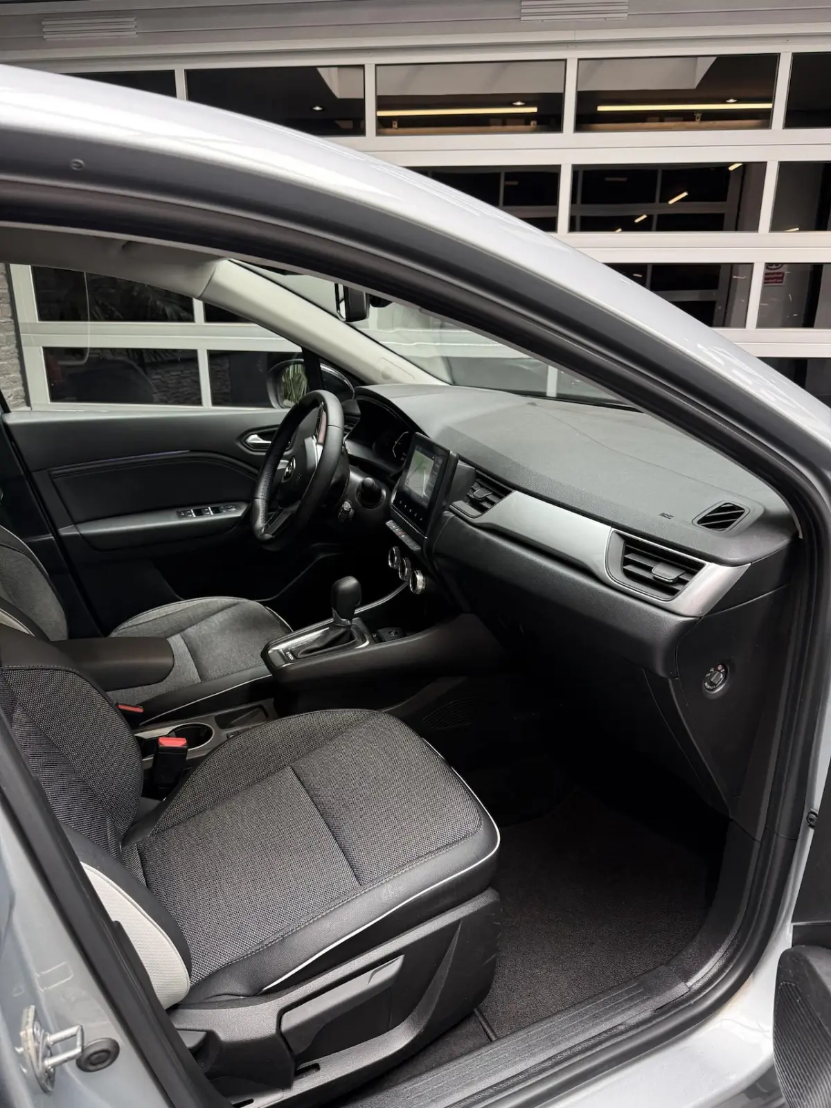 1.6 E-Tech full hybrid 145 techno