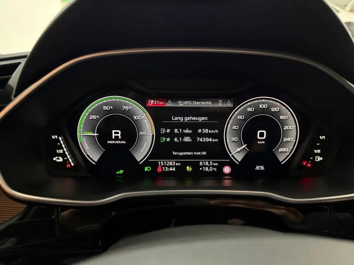 45 TFSI e S line | 245 PK | Virtual Cockpit Plus | Camera | Black Optics | Leder | 2022