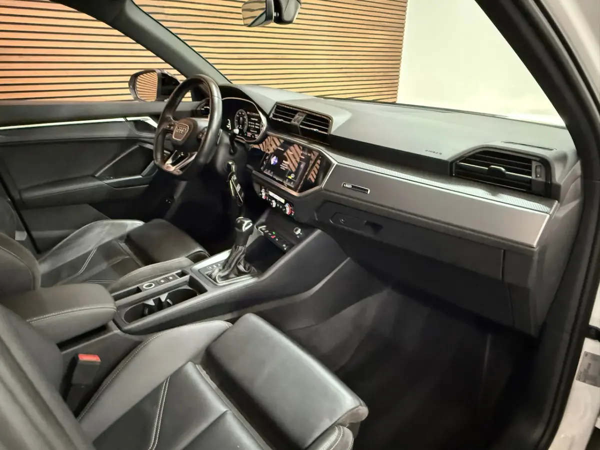 45 TFSI e S line | 245 PK | Virtual Cockpit Plus | Camera | Black Optics | Leder | 2022