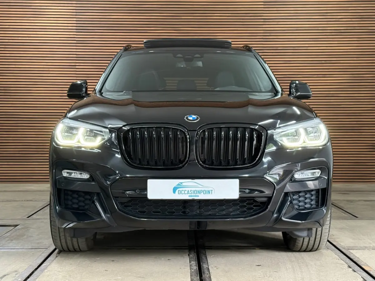 XDrive30i High Ex. M-Sport | Shadow-Line | Pano | Trekhaak | 20"| Ambient | Driving + Park