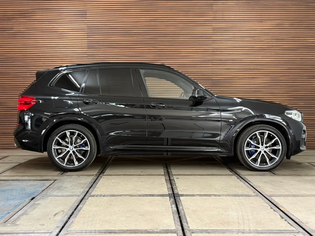 XDrive30i High Ex. M-Sport | Shadow-Line | Pano | Trekhaak | 20"| Ambient | Driving + Park
