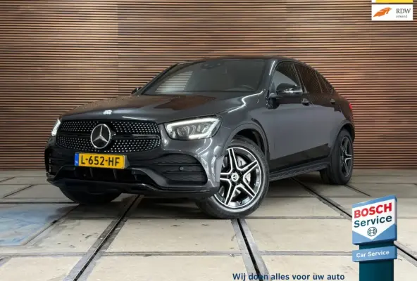200 4MATIC Premium Plus AMG Line 4MATIC | Pano | Virtual | Night pakket| Ambient | MBUX |