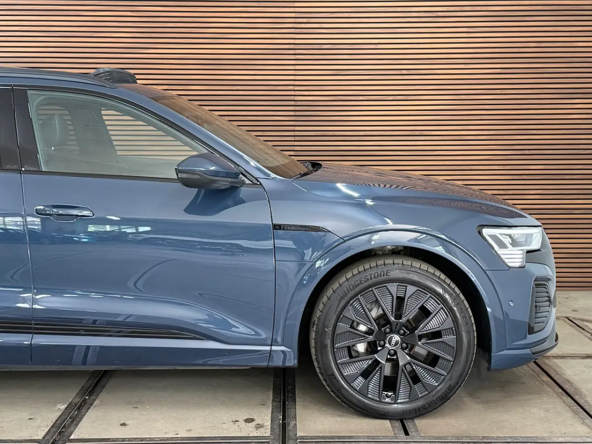 55 quattro S-line Black Edition 115 kWh | 408PK | Pano | Trekhaak | Matrix Led | B&O Sound