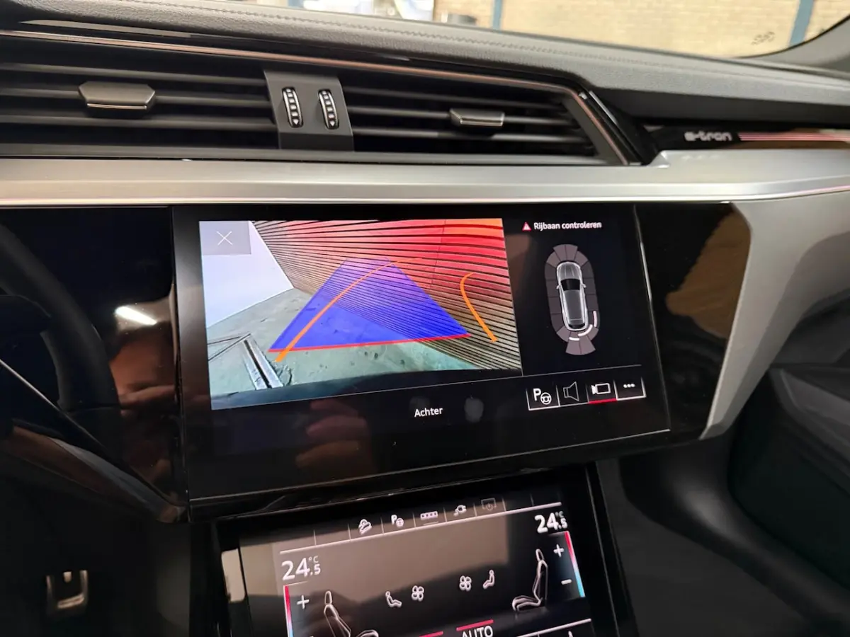 55 quattro S-line Black Edition 115 kWh | 408PK | Pano | Trekhaak | Matrix Led | B&O Sound