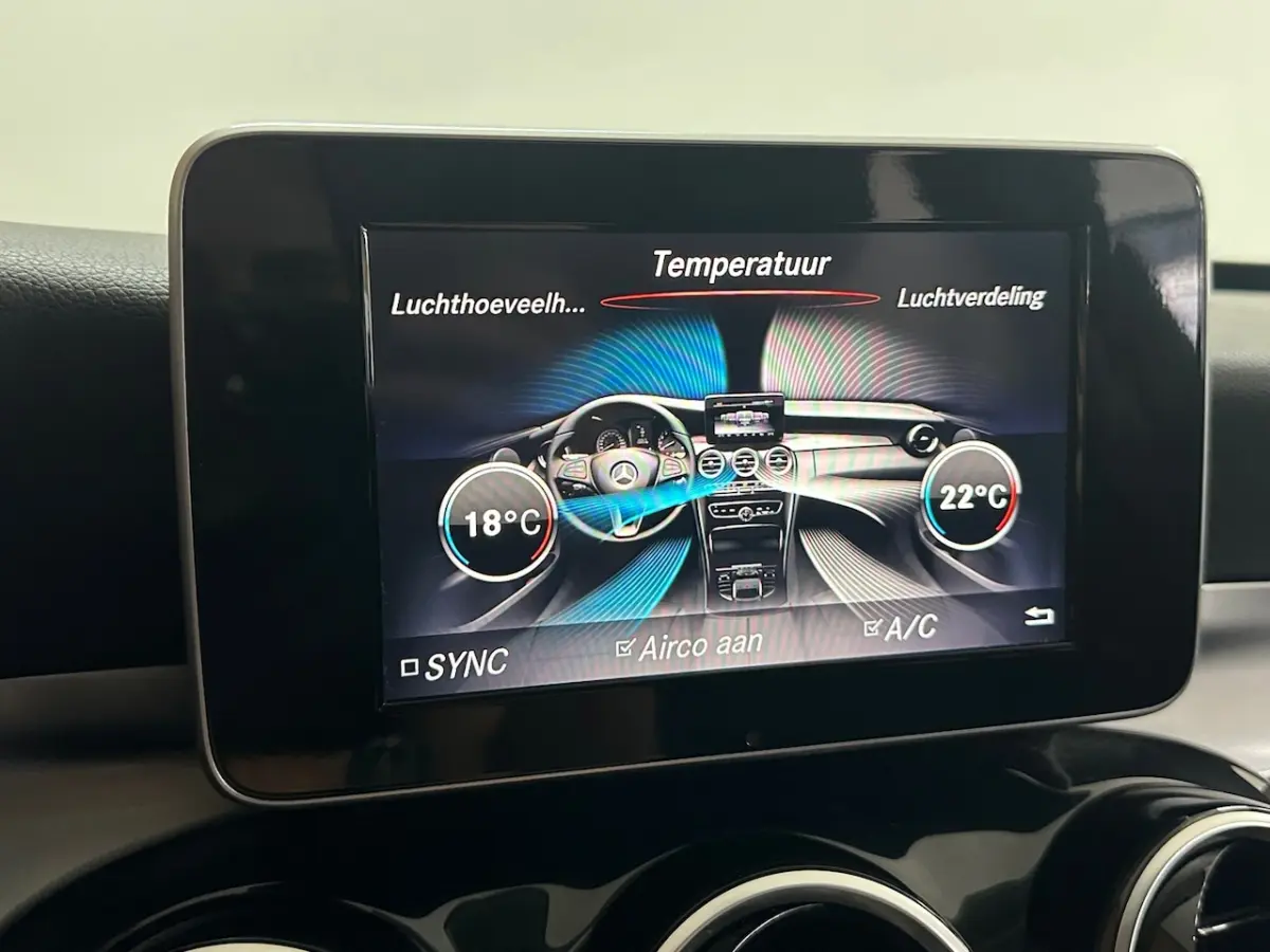 C200 Estate Avantgarde Automaat | LED|Trekhaak|Stoelverwarming|Navi|Camera|Elektrische Ach