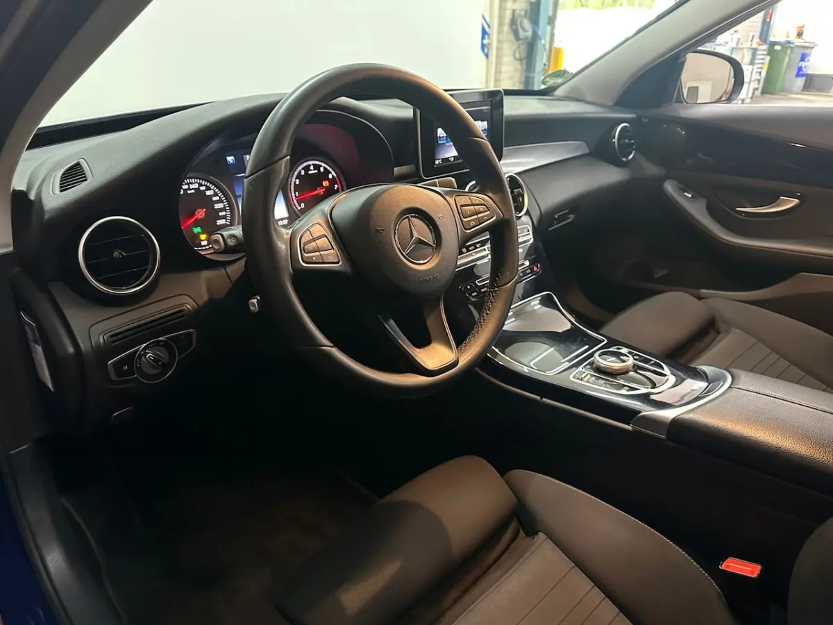 C200 Estate Avantgarde Automaat | LED|Trekhaak|Stoelverwarming|Navi|Camera|Elektrische Ach