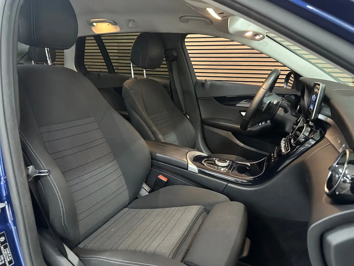 C200 Estate Avantgarde Automaat | LED|Trekhaak|Stoelverwarming|Navi|Camera|Elektrische Ach