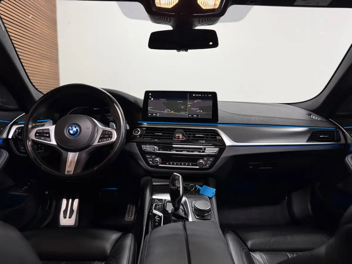 530e M-Sport Pro xDrive |Pano | H/K Sound | HUD | ACC | Laser | Nappa leder | Luchtvering