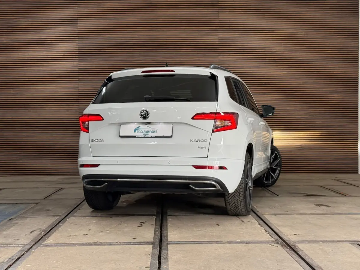 1.5 TSI DSG 4x4 Sportline Business | 1800KG Trekgewicht | Carplay | Sportstoelen | Camera