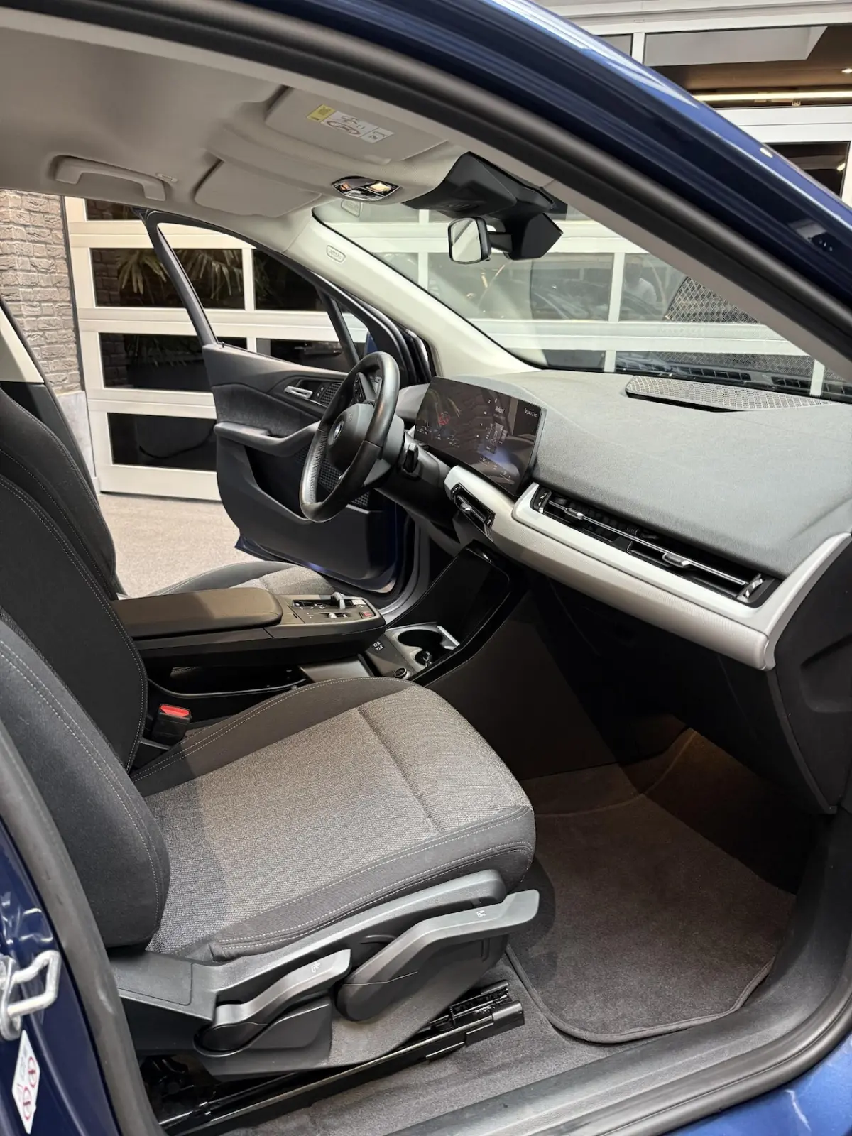 225e xDrive